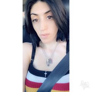 Meet your Posher, Anahit